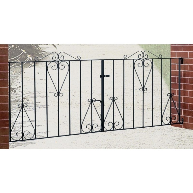 Classic metal driveway gates garden solid iron