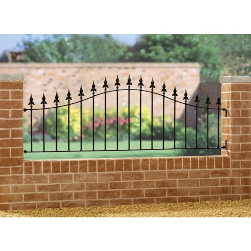 Saxon Spear Top Arched Metal Railing Panel 660mm High