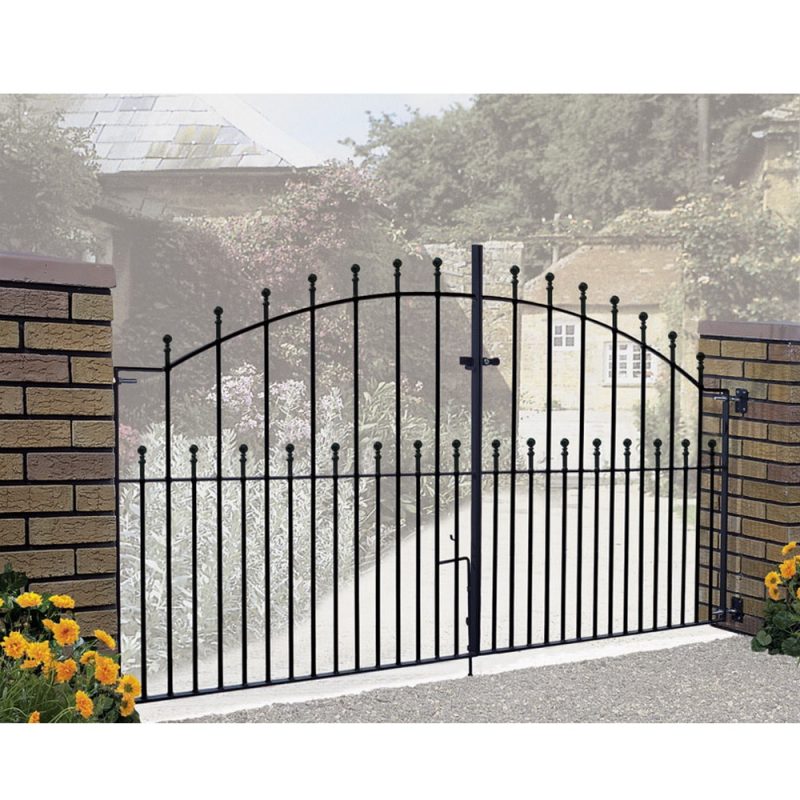 Manor Ball Top Arched Metal Driveway Gates